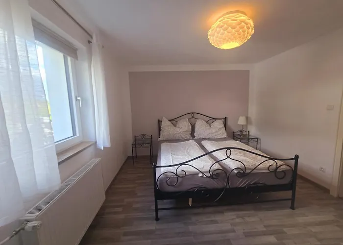 Weinberg 1 - 8 Personen *