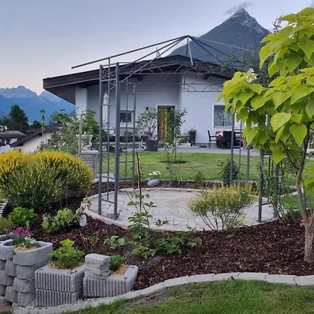 Weinberg 1 - 8 Personen