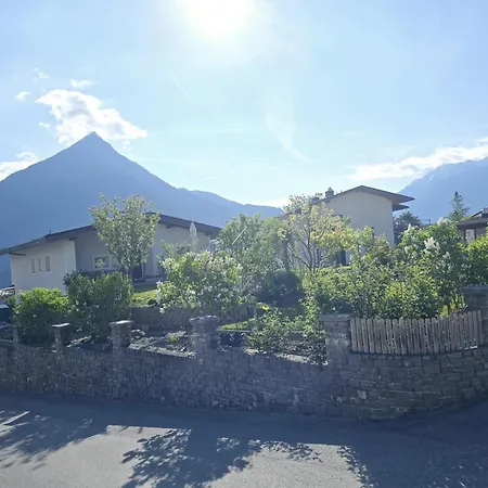 Weinberg 1 - 8 Personen Daire Imst