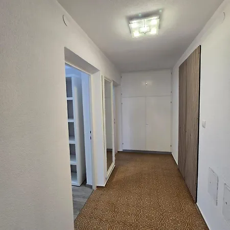 Weinberg 1 - 8 Personen * Imst